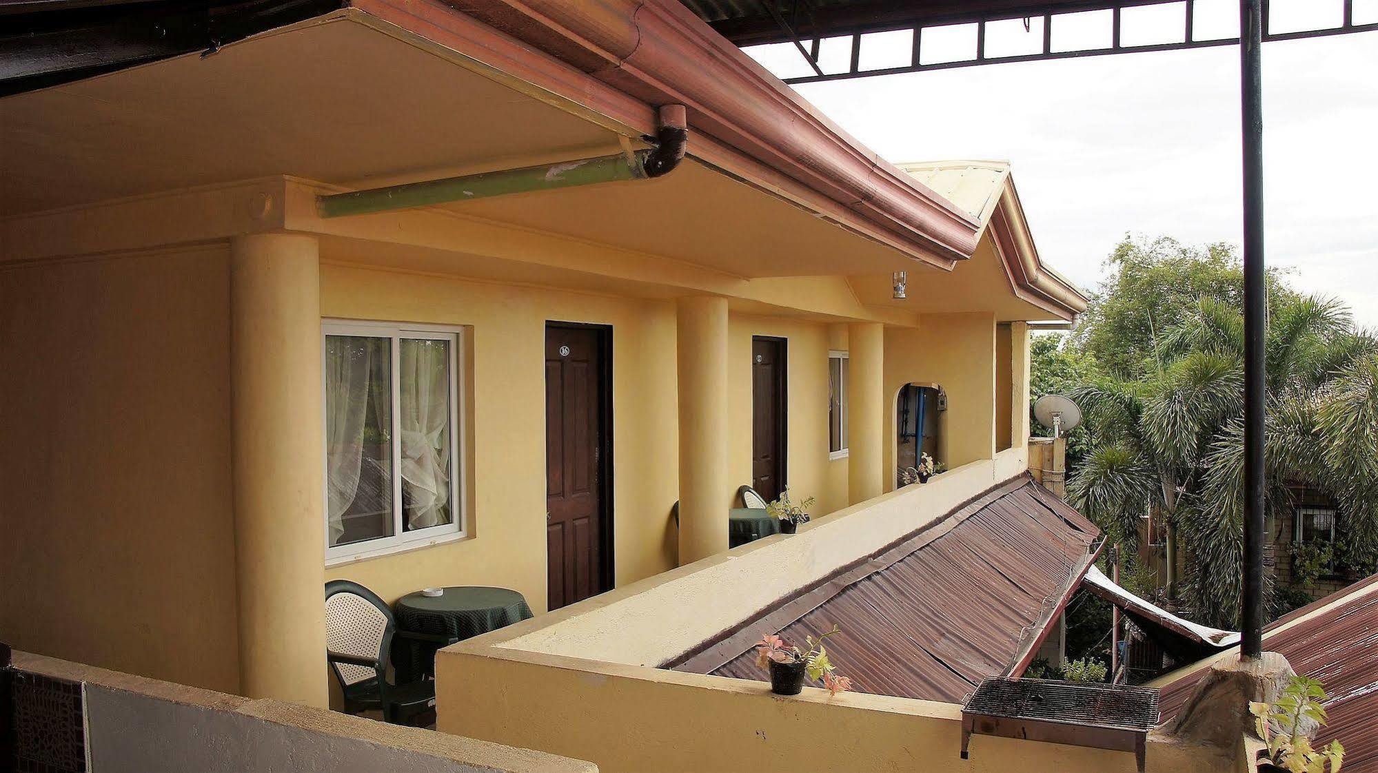 Mb'S Garden Inn Isla de Mactán Exterior foto